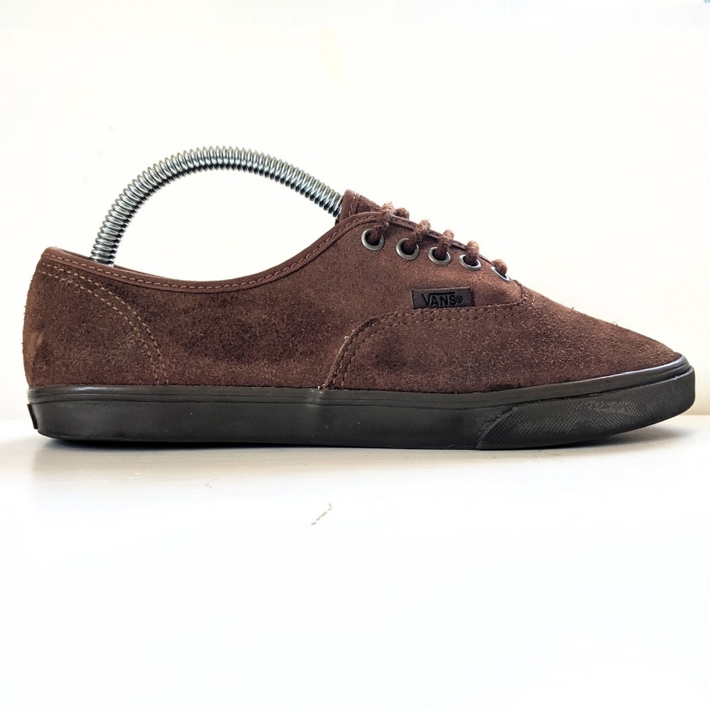 Vans Classics Brown Suede Women's 7, Men's 5.5